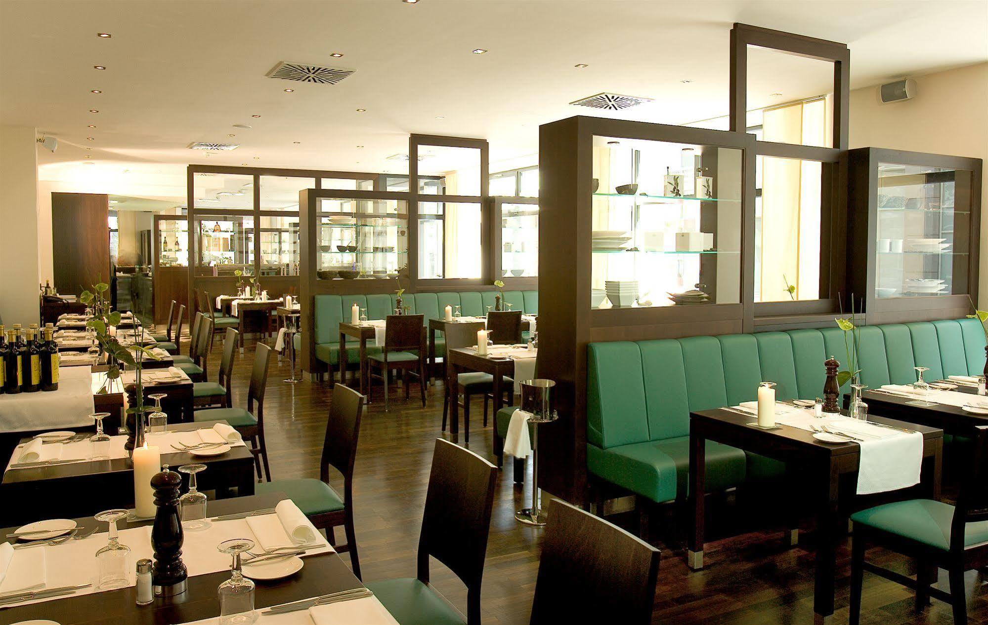 Flemings Hotel Munchen-City Restaurant photo